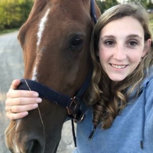 Meet your Posher, Claire